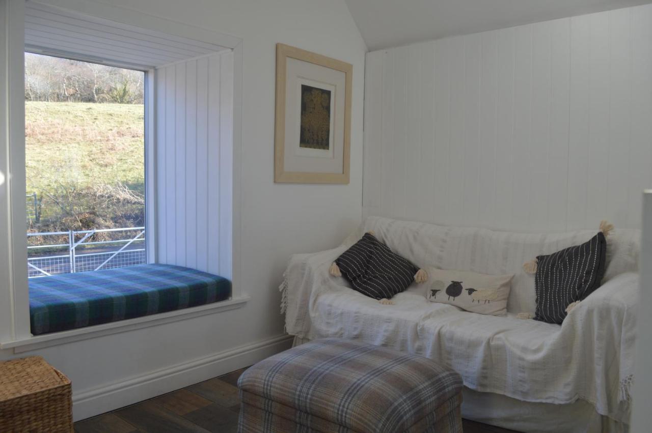 Mill House Steading Overlooking The Sea And Mull Bonnavoulin ภายนอก รูปภาพ